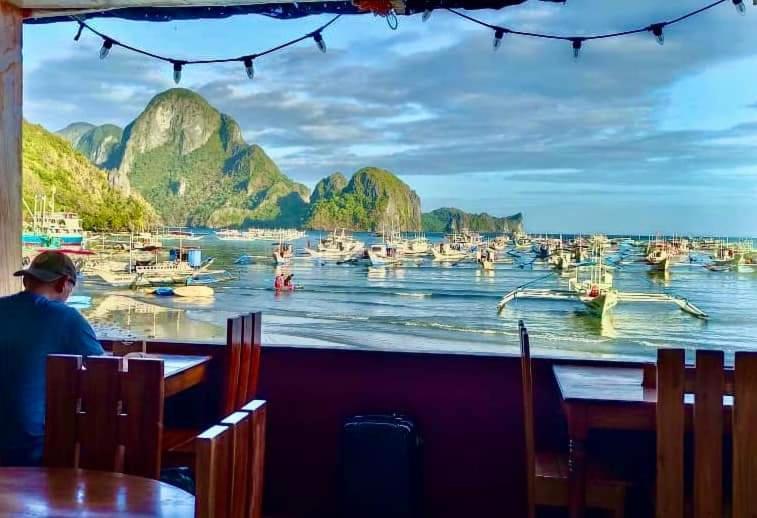 La Salangane Beach Hotel - Downtown El Nido Luaran gambar